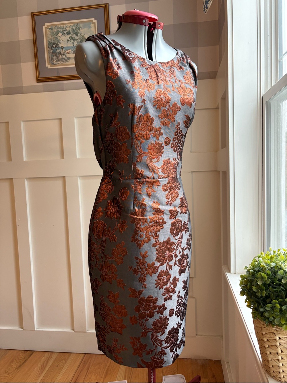 Vera Wang Gray Dress with Orange Floral Brocade Size 6